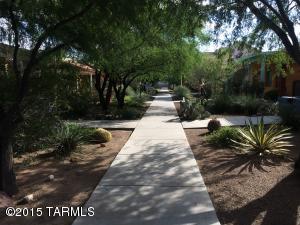 450 E Codd St, Tucson, AZ 85701 photo 7