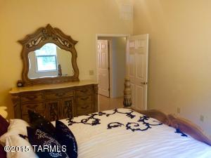 450 E Codd St, Tucson, AZ 85701 photo 31