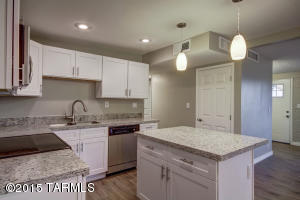 7902 E 20th Pl, Tucson, AZ 85710 photo 12