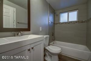 7902 E 20th Pl, Tucson, AZ 85710 photo 17