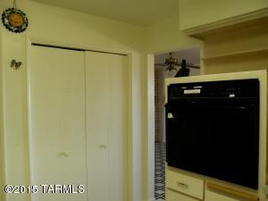108 E Osage Cir, Benson, AZ 85602 photo 11