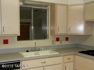 108 E Osage Cir, Benson, AZ 85602 photo 9