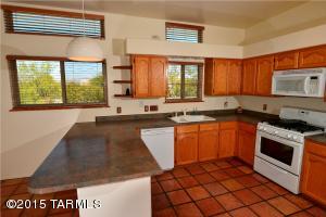 901 E Mount Wrightston Loop, Green Valley, AZ 85614 photo 6