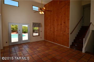 901 E Mount Wrightston Loop, Green Valley, AZ 85614 photo 5