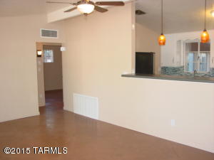4142 E Spring St, Tucson, AZ 85712 photo 4