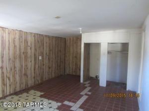 4334 E Sylvane St, Tucson, AZ 85711 photo 7