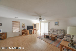 9404 E Grapevine Spring Pl, Tucson, AZ 85710 photo 17