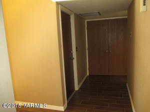 7629 E Pearson St, Tucson, AZ 85715 photo 11