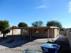 1136 E Garden Loop, Tucson, AZ 85706 photo 5