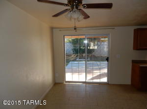1136 E Garden Loop, Tucson, AZ 85706 photo 13