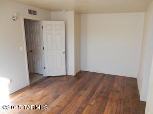 1136 E Garden Loop, Tucson, AZ 85706 photo 23