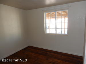 1136 E Garden Loop, Tucson, AZ 85706 photo 9