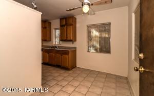 3934 E Lind Rd, Tucson, AZ 85712 photo 12