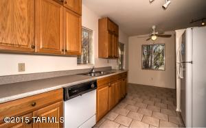 3934 E Lind Rd, Tucson, AZ 85712 photo 2