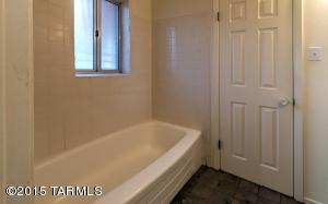 3934 E Lind Rd, Tucson, AZ 85712 photo 27