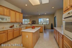 10549 S Coyote Melon Loop, Vail, AZ 85641 photo 16