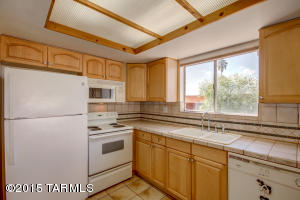 9317 E Daniel Pl, Tucson, AZ 85710 photo 15