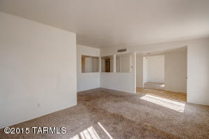 9317 E Daniel Pl, Tucson, AZ 85710 photo 9
