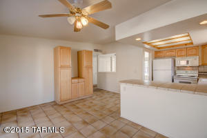 9317 E Daniel Pl, Tucson, AZ 85710 photo 17