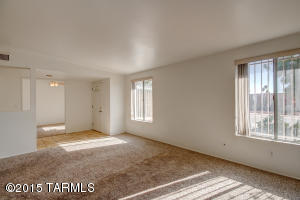 9317 E Daniel Pl, Tucson, AZ 85710 photo 10
