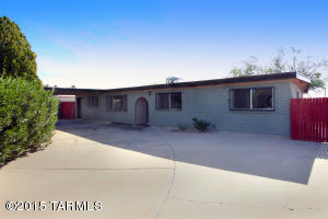 9356 E Myra Dr, Tucson, AZ 85730 photo 2