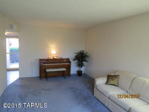 8564 E 18th, Tucson, AZ 85710 photo 4