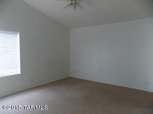 10207 E Covington, Tucson, AZ 85748 photo 4