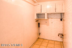 7201 E 34th St, Tucson, AZ 85710 photo 16