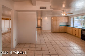 7201 E 34th St, Tucson, AZ 85710 photo 17