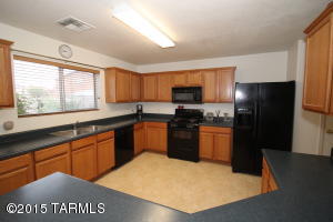 6877 S Goshawk Dr, Tucson, AZ 85756 photo 5