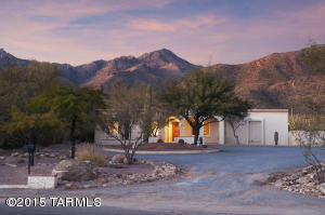 8831 E Saddleback Dr, Tucson, AZ 85749 photo 1