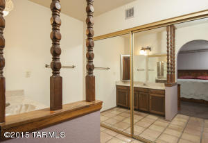 8831 E Saddleback Dr, Tucson, AZ 85749 photo 12