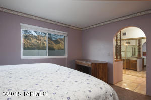 8831 E Saddleback Dr, Tucson, AZ 85749 photo 9
