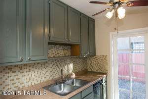 1327 Edison, Tucson, AZ 85719 photo 5
