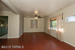 1327 Edison, Tucson, AZ 85719 photo 2