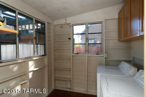 1327 Edison, Tucson, AZ 85719 photo 18