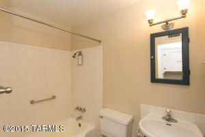 1327 Edison, Tucson, AZ 85719 photo 15
