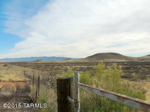 6499 E Buckaroo Ln, Pearce, AZ 85625 photo 4