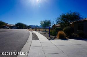1008 S Grantham Dr, Vail, AZ 85641 photo 2