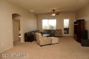 1008 S Grantham Dr, Vail, AZ 85641 photo 5