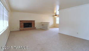 6045 E Baker St, Tucson, AZ 85711 photo 7