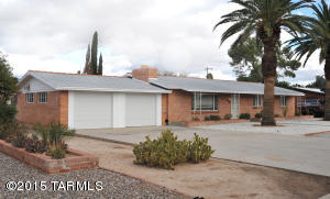 6045 E Baker St, Tucson, AZ 85711 photo 1