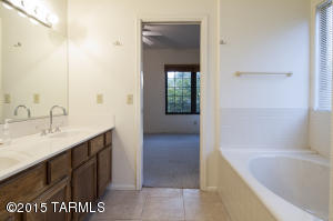 5390 E Francisco Loop, Tucson, AZ 85712 photo 20