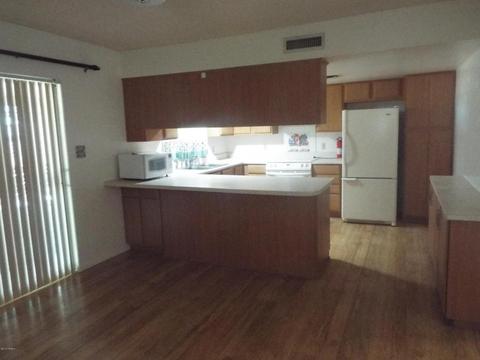 909 W Palomas Dr, Willcox, AZ 85643 photo 5