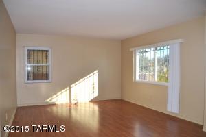 2435 Edison St, Tucson, AZ 85719 photo 3