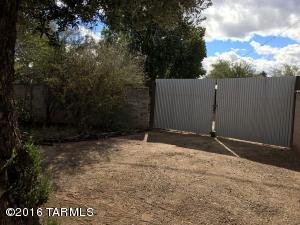210 E Burrows St, Tucson, AZ 85704 photo 13