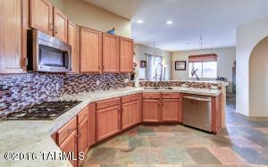 14076 E Wild Jesse Way, Vail, AZ 85641 photo 10