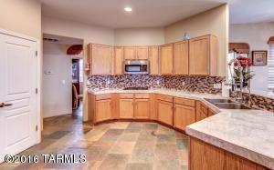 14076 E Wild Jesse Way, Vail, AZ 85641 photo 9