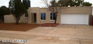 7540 E Juniper Dr, Tucson, AZ 85730 photo 1