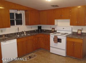 4338 E Montecito St, Tucson, AZ 85711 photo 2